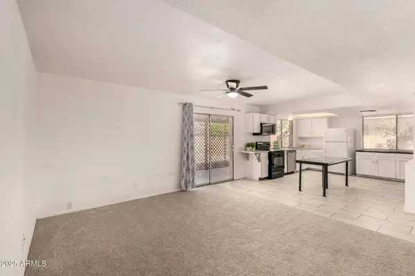 502 E SILVER REEF Road, Casa Grande, AZ 85122