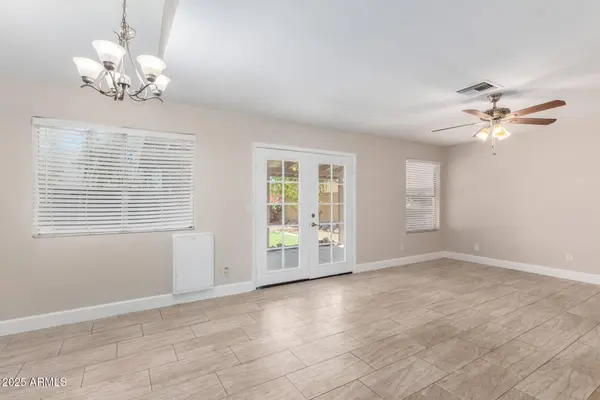 3841 W ELGIN Street, Chandler, AZ 85226
