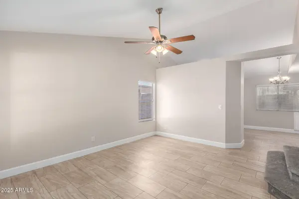 3841 W ELGIN Street, Chandler, AZ 85226
