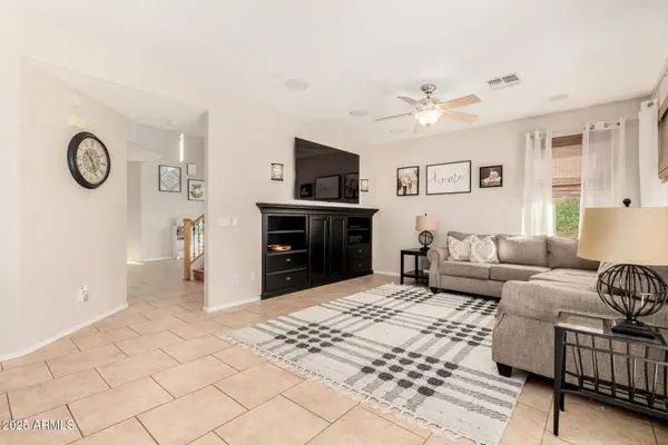 131 W ROADRUNNER Drive, Chandler, AZ 85286