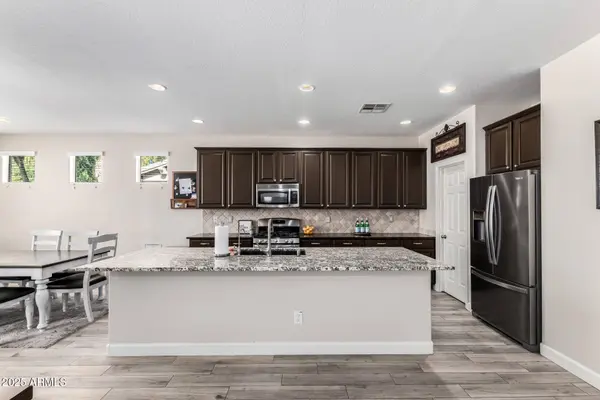 4668 S MCMINN Drive, Gilbert, AZ 85297