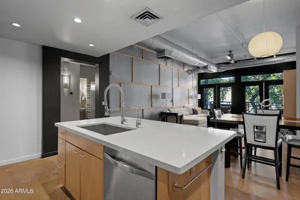 914 E OSBORN Road #216, Phoenix, AZ 85014