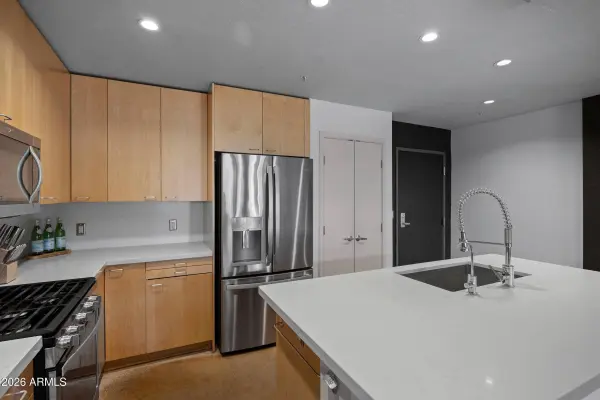 914 E OSBORN Road #216, Phoenix, AZ 85014