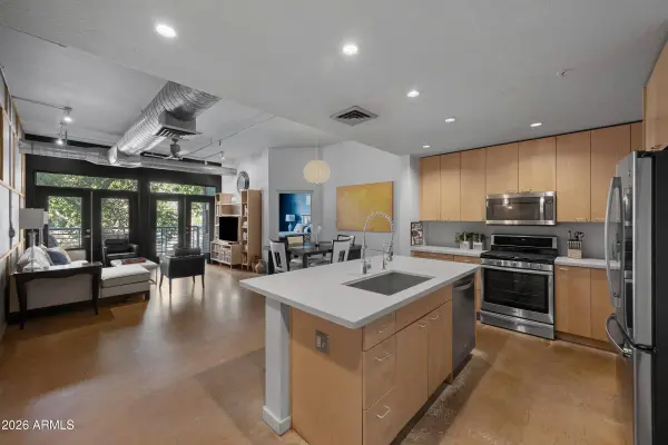 914 E OSBORN Road #216, Phoenix, AZ 85014