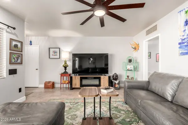 4101 E EDGEMONT Avenue, Phoenix, AZ 85008