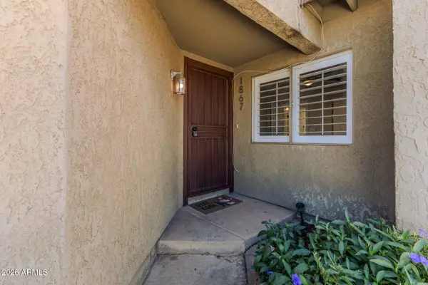 1867 E KIRKLAND Lane, Tempe, AZ 85281
