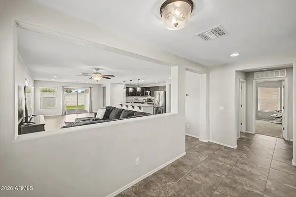 33421 N BOWLES Drive, San Tan Valley, AZ 85144