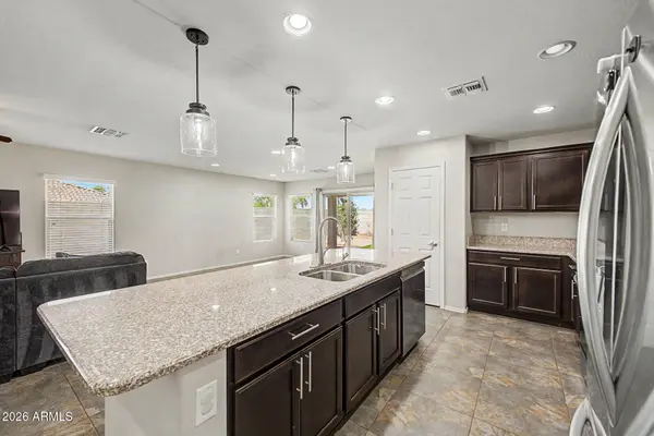 33421 N BOWLES Drive, San Tan Valley, AZ 85144