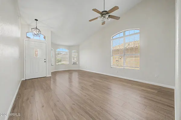 1435 E SILVER CREEK Road, Gilbert, AZ 85296