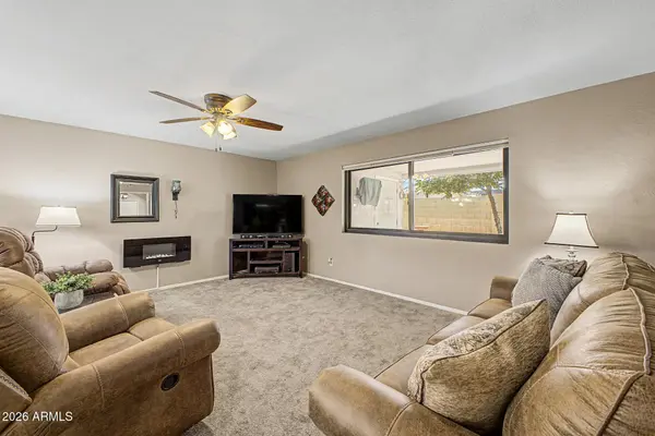 463 S OLMO Circle, Apache Junction, AZ 85120