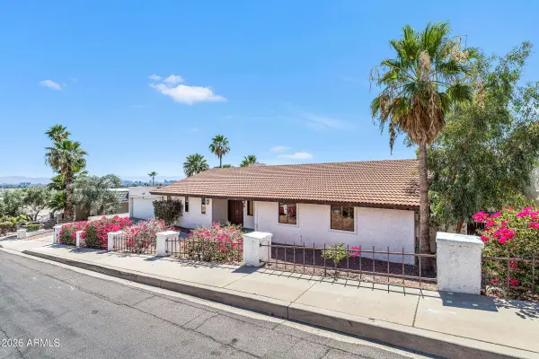 7016 N 23RD Place, Phoenix, AZ 85020