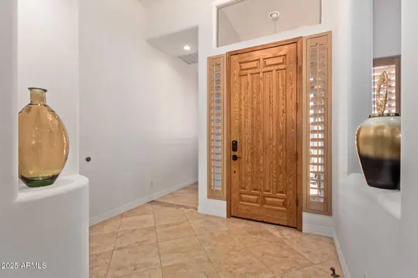 8689 E KRAIL Street, Scottsdale, AZ 85250
