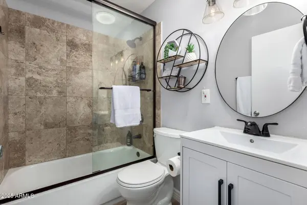 8515 E MACKENZIE Drive, Scottsdale, AZ 85251