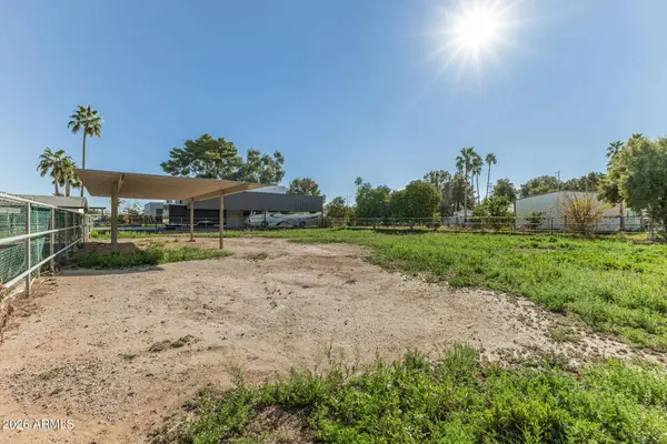 707 E REDFIELD Road E, Gilbert, AZ 85234