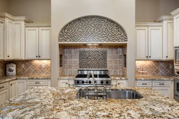 20464 N 98th Street, Scottsdale, AZ 85255