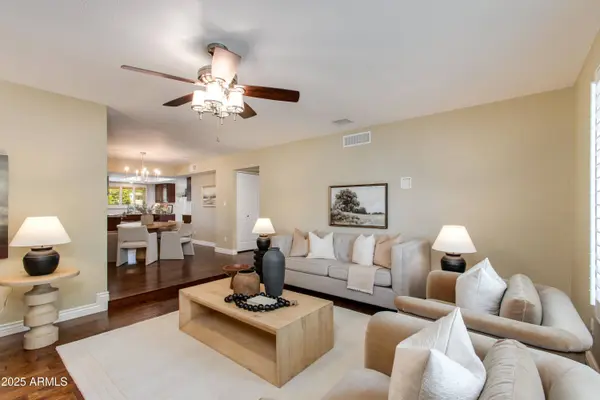 13602 N 49TH Place, Scottsdale, AZ 85254