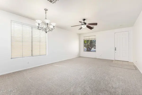 10205 W FLORENCE Avenue, Tolleson, AZ 85353