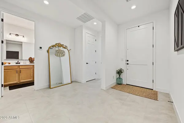 20090 W MONTECITO Avenue, Litchfield Park, AZ 85340