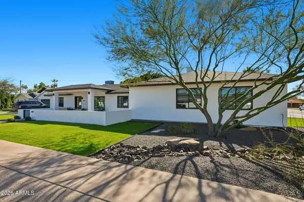 3901 E WELDON Avenue, Phoenix, AZ 85018