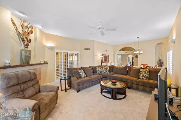 11837 N 40TH Place, Phoenix, AZ 85028