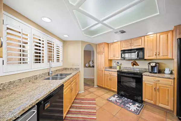 11837 N 40TH Place, Phoenix, AZ 85028