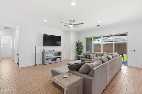 3937 W ESTES Way, Laveen, AZ 85339