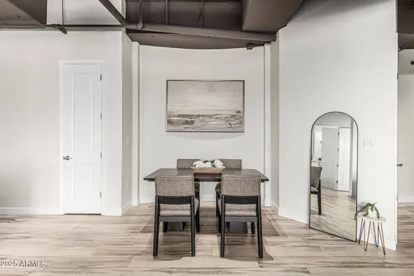 1 E LEXINGTON Avenue #1402, Phoenix, AZ 85012