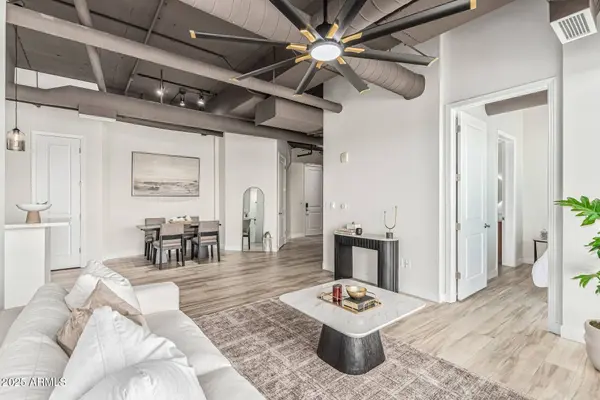 1 E LEXINGTON Avenue #1402, Phoenix, AZ 85012