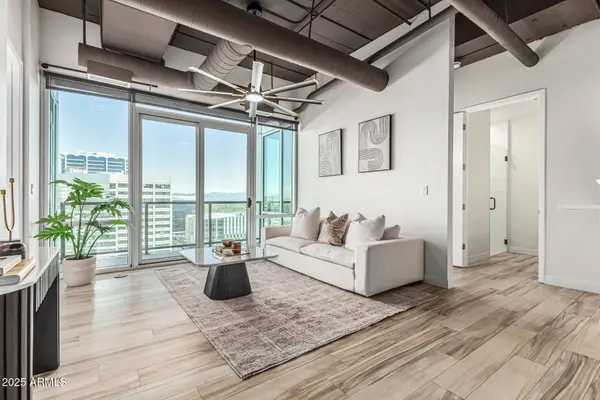 1 E LEXINGTON Avenue #1402, Phoenix, AZ 85012