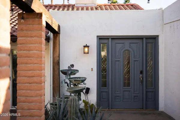 3015 E WELDON Avenue, Phoenix, AZ 85016