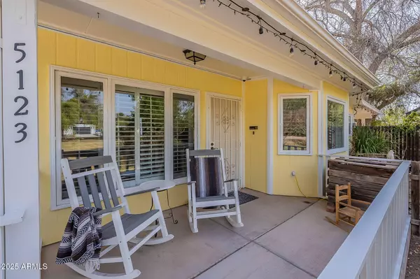 5123 E VIRGINIA Avenue, Phoenix, AZ 85008