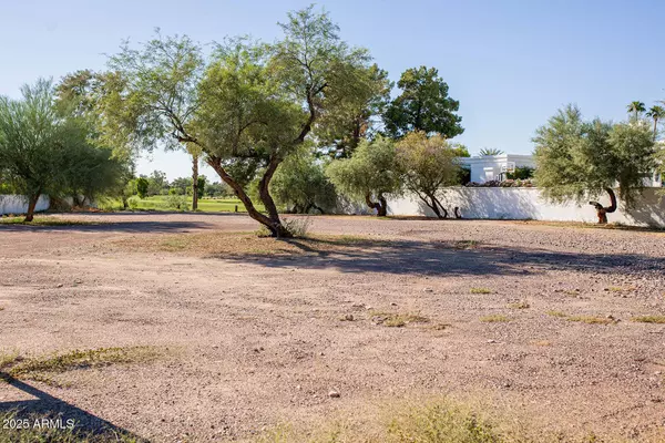 17 BILTMORE Estate #64, Phoenix, AZ 85016