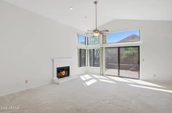 37 E GREENTREE Drive, Tempe, AZ 85284