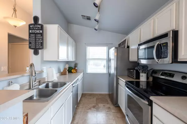 10216 N 94TH Lane, Peoria, AZ 85345