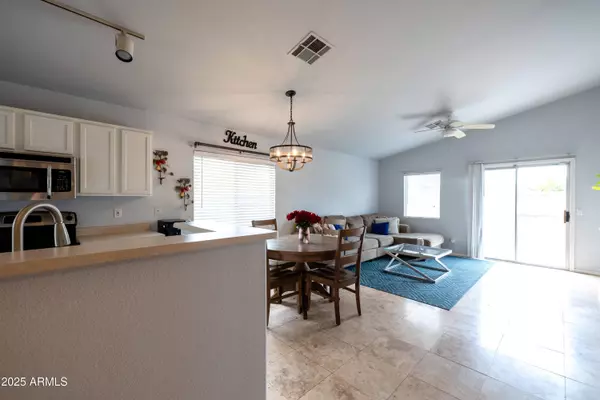 10216 N 94TH Lane, Peoria, AZ 85345