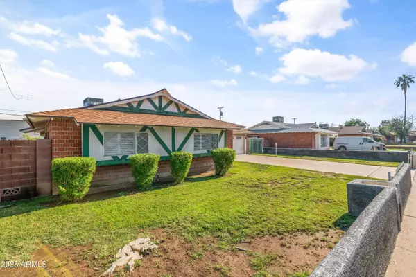 6537 N 41ST Drive, Phoenix, AZ 85019