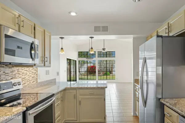 5136 E KAREN Drive, Scottsdale, AZ 85254