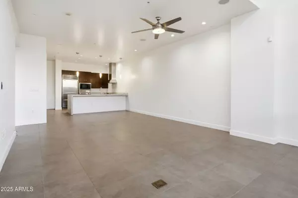 15215 N KIERLAND Boulevard #103, Scottsdale, AZ 85254