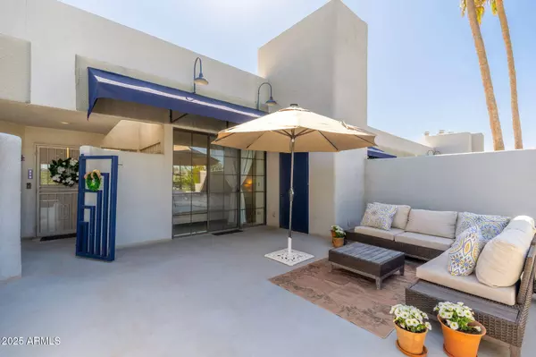 902 W GLENDALE Avenue #215, Phoenix, AZ 85021