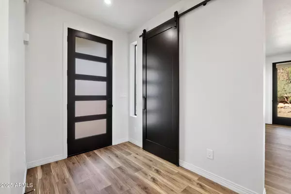 2196 W Thumb Butte Road, Prescott, AZ 86305