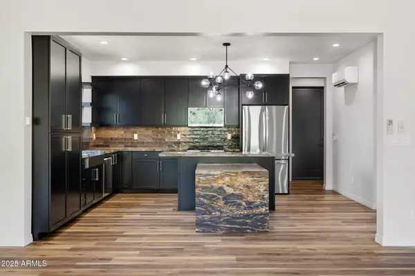 2196 W Thumb Butte Road, Prescott, AZ 86305