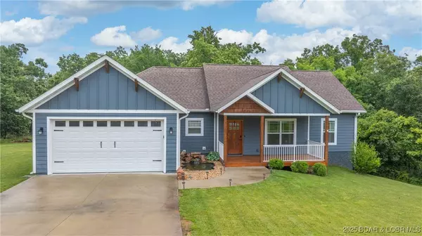 184 Porch Swing BLVD, Camdenton, MO 65020