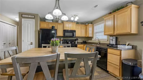 50 Tom Watson CT #300D, Lake Ozark, MO 65049