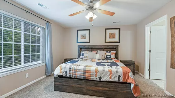 50 Arnold Palmer DR #400A, Lake Ozark, MO 65049