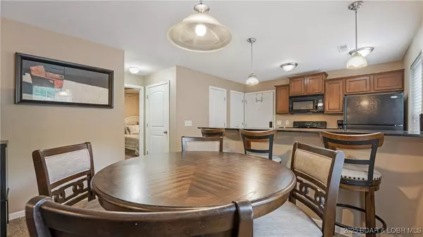 50 Arnold Palmer DR #400A, Lake Ozark, MO 65049