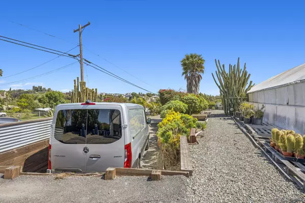 1037 Buena Vista Drive #37, Vista, CA 92081