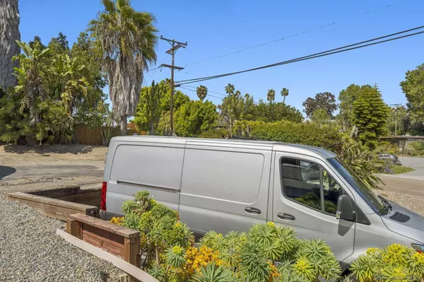 1037 Buena Vista Drive #37, Vista, CA 92081