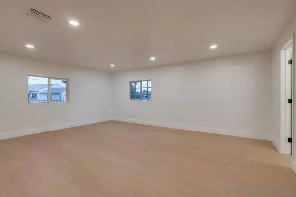 14361 Parthenia Street, Panorama City, CA 91402