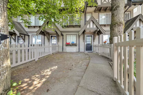 12778 66 AVE #6, Surrey, BC V3W 1K9