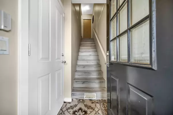 12778 66 AVE #6, Surrey, BC V3W 1K9